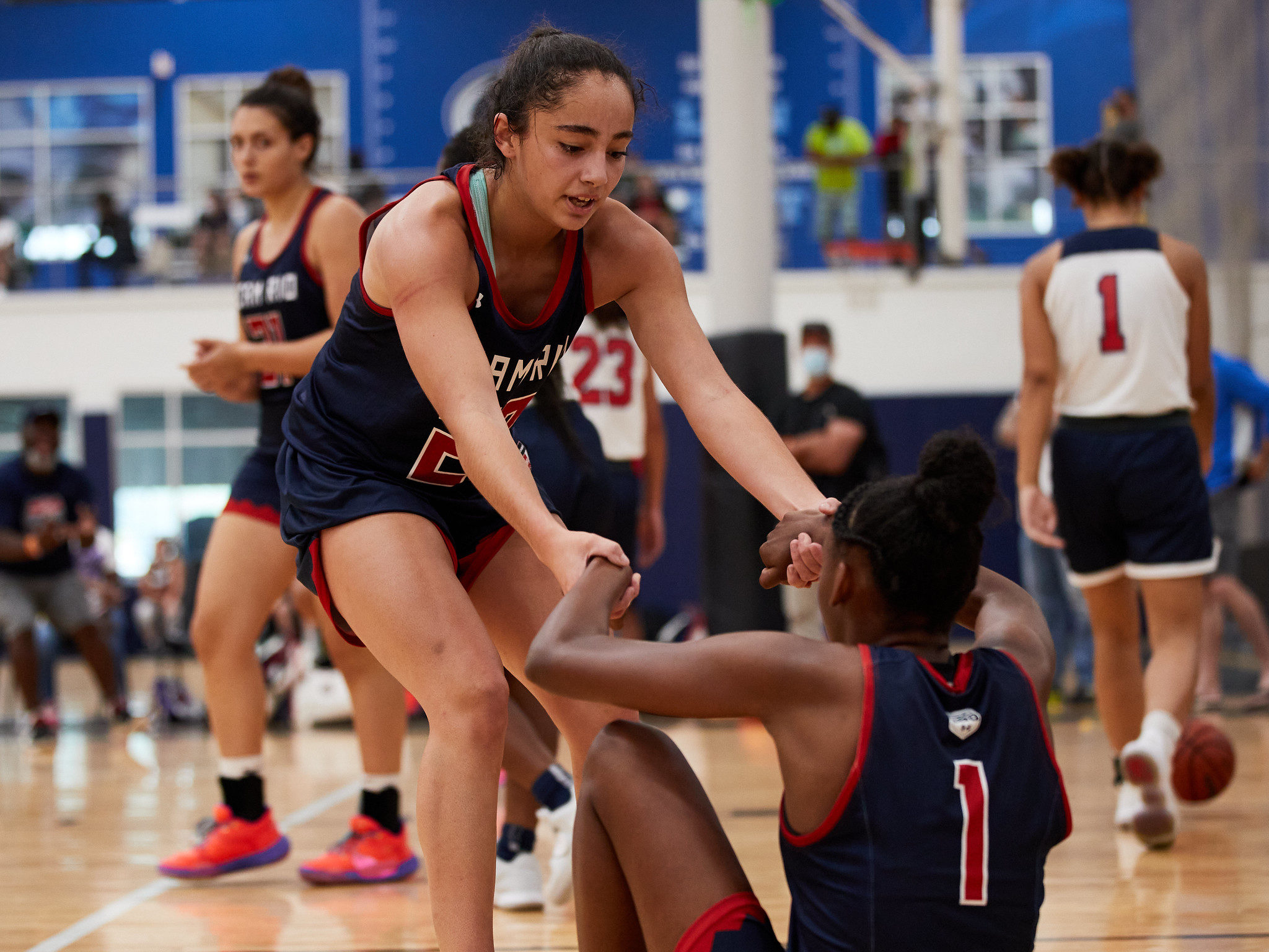 About Us -- Select Events Basketball